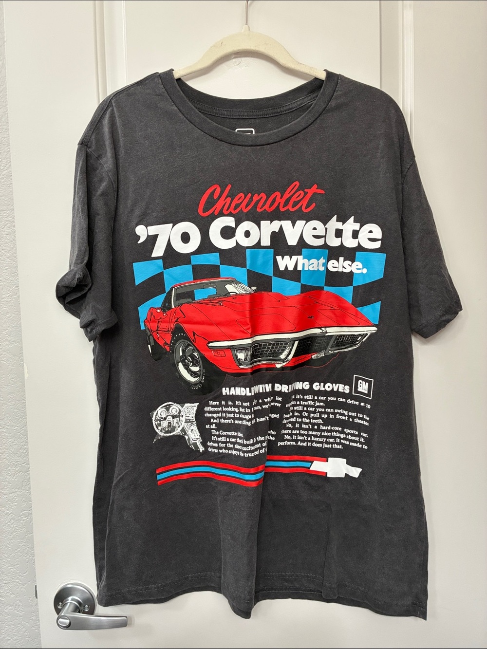 '70 Corvette Graphic Tee in Black with Red Car